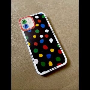IPhone 12 CASE in THE PATTERN of THE FAMOUS JAPANESE ARTIST YAYOI KUSAMA